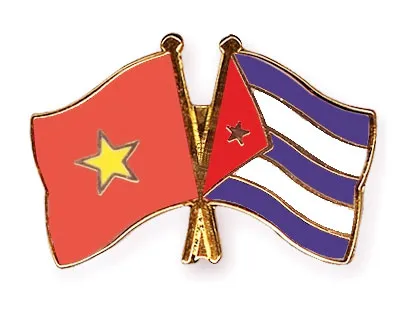 Phó Bí thư Thường trực Thành ủy Võ Văn Thưởng tiếp đoàn đại biểu Cuba