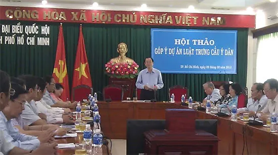 Đại biểu Quốc hội TPHCM góp ý Luật trưng cầu ý dân
