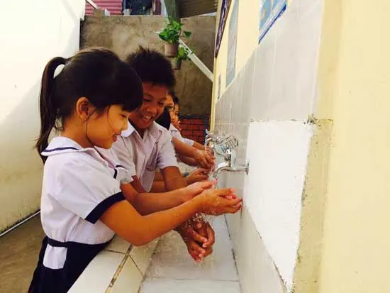 Hơn 1 tỷ đồng xây dựng các công trình phụ trong trường học