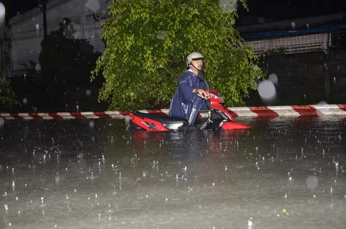 TPHCM: Có đến 66 điểm ngập sau cơn mưa lớn