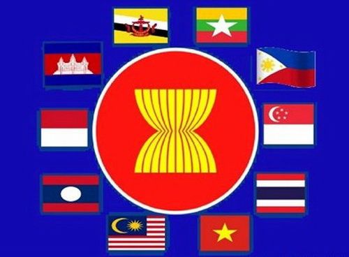 Khai mạc diễn đàn thanh niên ASEAN 2015: Cộng đồng ASEAN – Bản sắc văn hoá