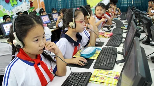 Điểm tin 24 giờ - 22/9/2015: Bán 135.000 vé tàu dịp Tết Bính Thân 2016