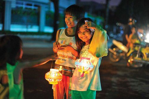 Trung thu ấm áp yêu thương