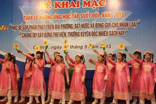 Khai mạc Tuần lễ hưởng ứng học tập suốt đời năm 2015