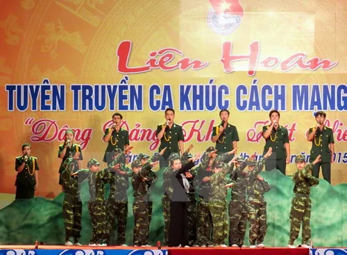 Khai mạc Liên hoan các nhóm tuyên truyền ca khúc cách mạng - năm 2015