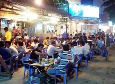 Cướp xe bạn nhậu