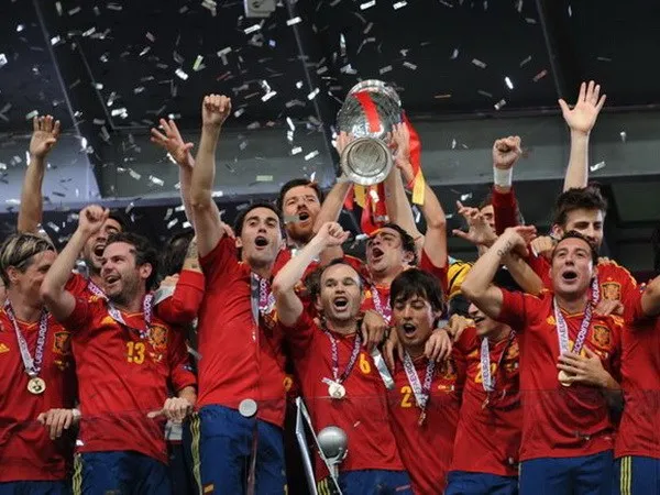 Lịch thi đấu vòng loại Euro 2016 và World Cup 2018 (từ 8-14/10)