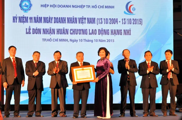 Tôn vinh doanh nghiệp thành phố Hồ Chí Minh tiêu biểu 2015