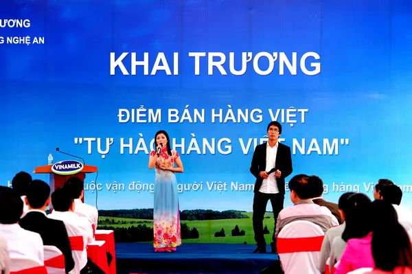 Vinamilk khai trương điểm bán hàng “Tự hào hàng Việt Nam” tại Nghệ An