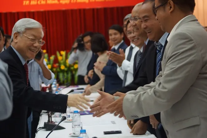 Tổng bí thư Nguyễn Phú Trọng gặp mặt doanh nhân tiêu biểu TPHCM