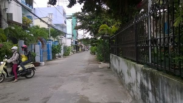 Những con đường từ lòng dân