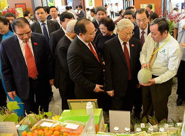 Sắt son niềm tin với Đảng