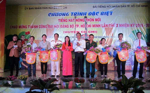 “Tiếng hát nông thôn mới” chào mừng thành công của Đại hội Đại biểu Đảng bộ TPHCM lần thứ X