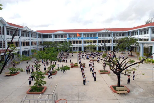 Thu nhập bình quân của người dân Nhà Bè vượt mức của TP