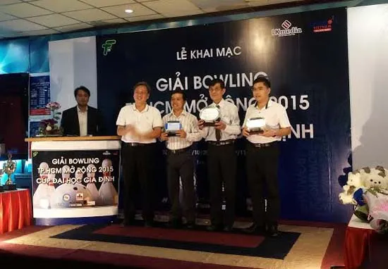 Khai mạc giải Bowling TPHCM mở rộng 2015