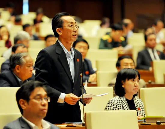 Năng lực cạnh tranh của nền kinh tế và cộng đồng doanh nghiệp nước ta còn thấp so với khu vực