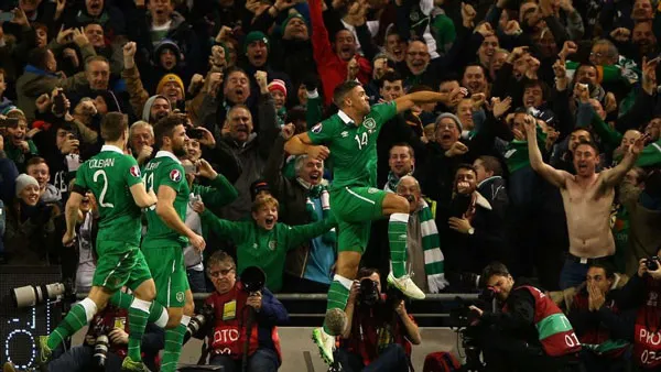 Kết quả bóng đá (17/11): Walters tỏa sáng, CH Ireland đặt chỗ ở Euro 2016