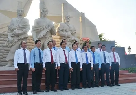 Long An và TP.HCM kỷ niệm 75 năm Ngày Nam Kỳ khởi nghĩa