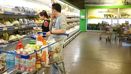 Tháng 11/2015, chỉ số niềm tin người tiêu dùng Việt Nam tăng nhẹ