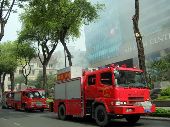 Diễn tập chữa cháy quy mô lớn nhất từ trước đến nay tại Vincom Center Đồng Khởi