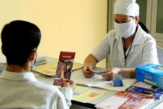 Tăng kinh phí Trung ương đầu tư cho chương trình phòng chống AIDS
