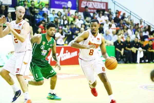 Saigon Heat thua tiếc nuối trước đương kim vô địch