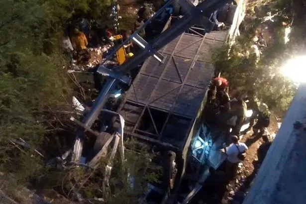Argentina: Tai nạn xe buýt khiến hơn 40 cảnh sát thiệt mạng