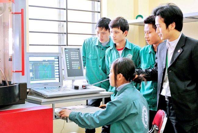 Hội nhập đòi hỏi người lao động tay nghề cao