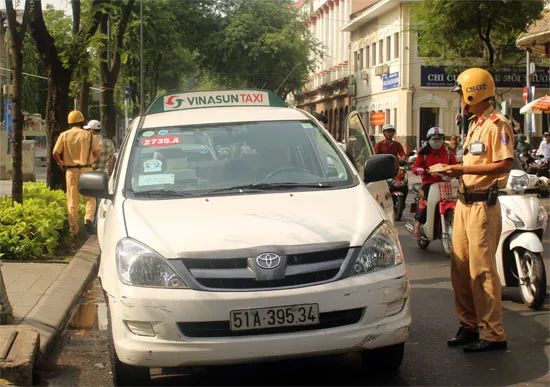 Hơn 270 biên bản xử phạt vi phạm trật tự an toàn giao thông