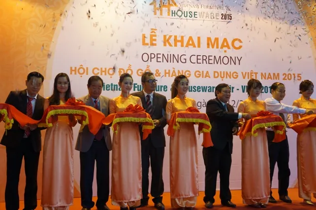 Khai mạc hội chợ đồ gỗ Việt Nam