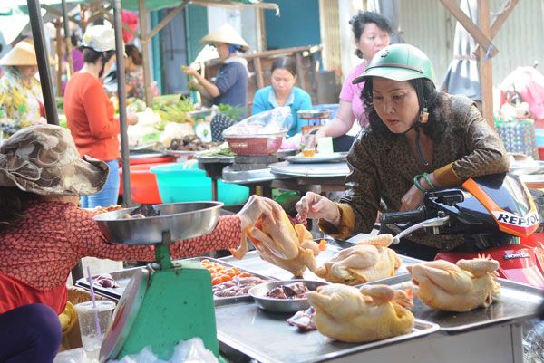 TP.HCM kiểm tra an toàn thực phẩm trong dịp Tết Nguyên đán 2016