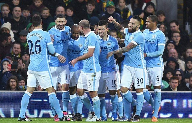 Barcelona chiếm lại ngôi vương, ManCity vào vòng 4 cúp FA