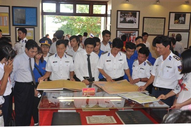 Những bằng chứng lịch sử và pháp lý