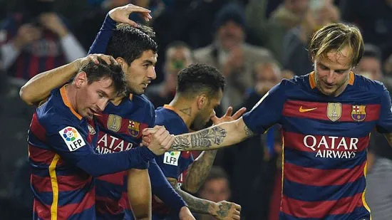 Suarez vượt mặt Messi và Ronaldo sau khi chạm mốc 30 bàn thắng