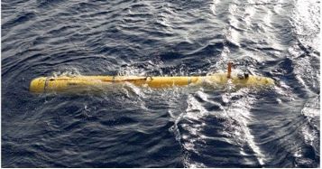Tàu ngầm định vị Trung Quốc tham gia tìm kiếm MH370