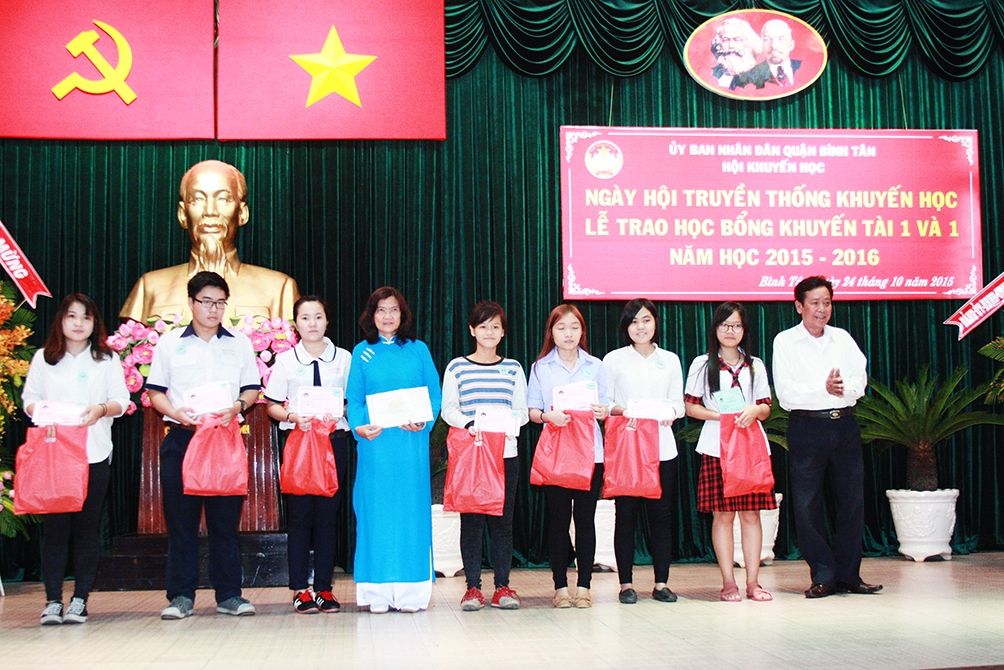 TPHCM vận động 138 tỷ đồng xây dựng quỹ khuyến học