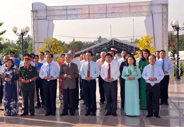 Tin TPHCM ngày 11/02/2016: Họp mặt truyền thống chiến khu An Phú Đông
