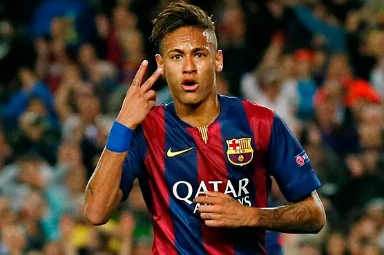 Neymar bị phong tỏa tài sản vì… trốn thuế