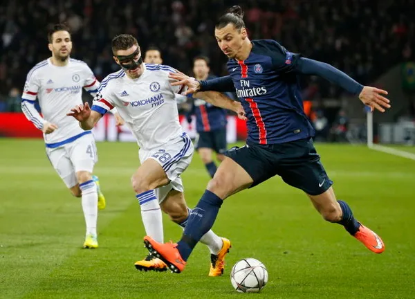 Cavani tỏa sáng, PSG nhọc nhằn đánh bại Chelsea