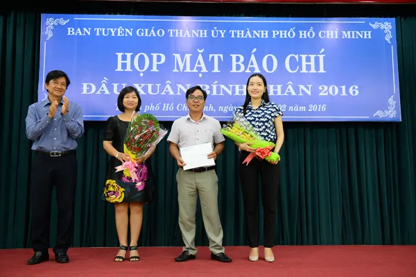 Ban Tuyên giáo Thành ủy gặp mặt cơ quan báo chí đầu xuân Bính Thân 2016