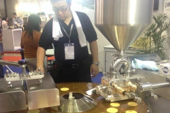Hơn 400 doanh nghiệp tham gia triển lãm nhựa và cao su