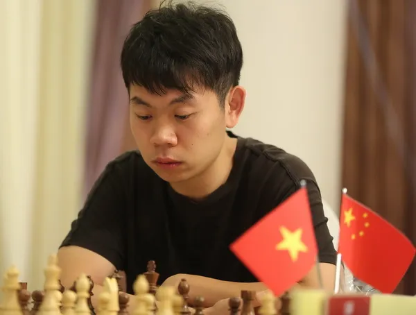 Thảo Nguyên đăng quang bảng nữ - Qang Hao vô địch nam