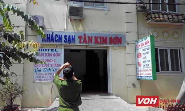 [Video] Công an TPHCM vây bắt 15 đối tượng trong khách sạn nghi sử dụng ma tuý