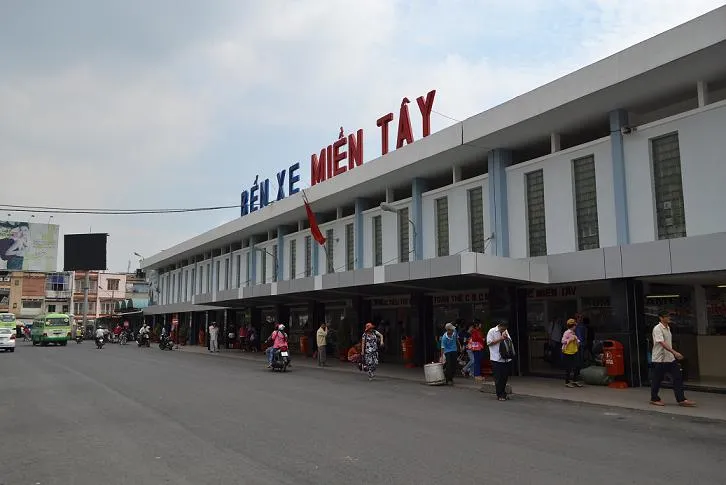 Đẩy nhanh tiến độ xây dựng bến xe Miền Tây mới