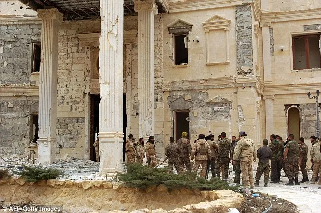 Quân đội Syria giải phóng thành cổ Palmyra từ tay IS