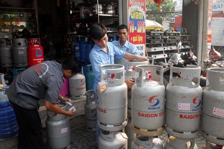 Giá gas tháng 04/2016 tăng 9.500 đồng