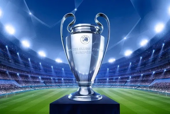 Cúp Champions League đến Việt Nam trong hành trình Trophy Tour