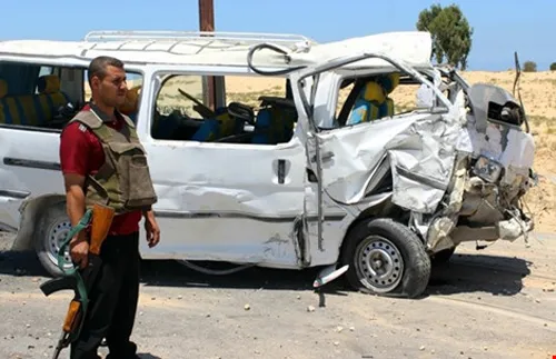 Đánh bom xe ở Ai Cập, 20 người thương vong  