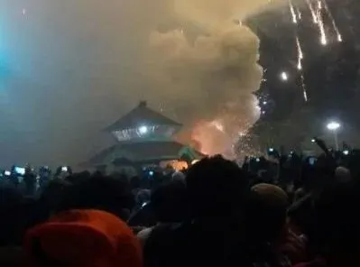 Ấn Độ: Cháy lớn, gần 300 người thương vong