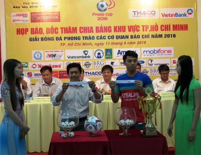 Đội bóng VOH vào bảng A